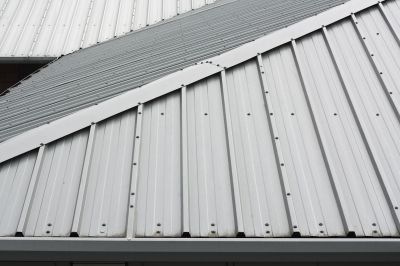 Signs It’s Time To Consider Metal Roof Installation